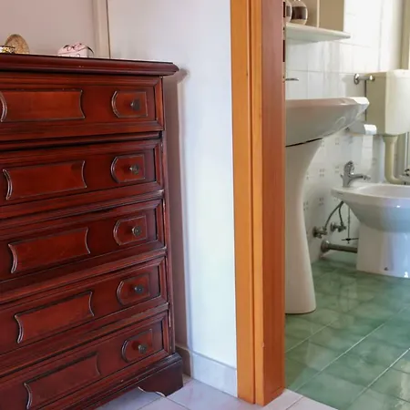 Con Posto Auto E Posto Spiaggia Apartment *
